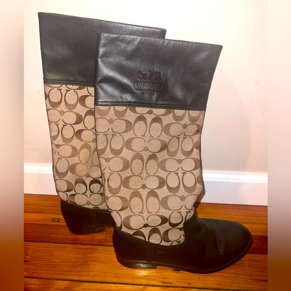 Coach boots